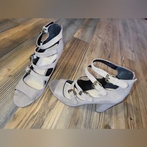 INDIGO RD. Block Heel Suede Strappy Sandals | Size 10. Light creamy tan.